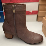 Miss M - Kanani boot